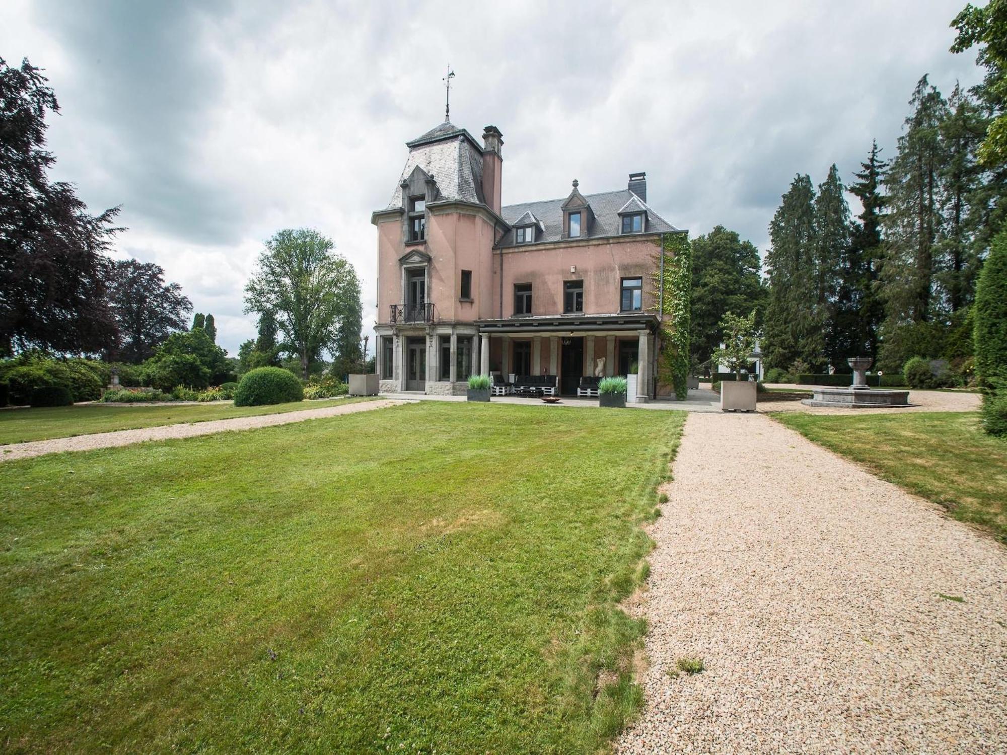 Villa Luxurious Castle With Hot Tub In The Belgian à Jamoigne Extérieur photo