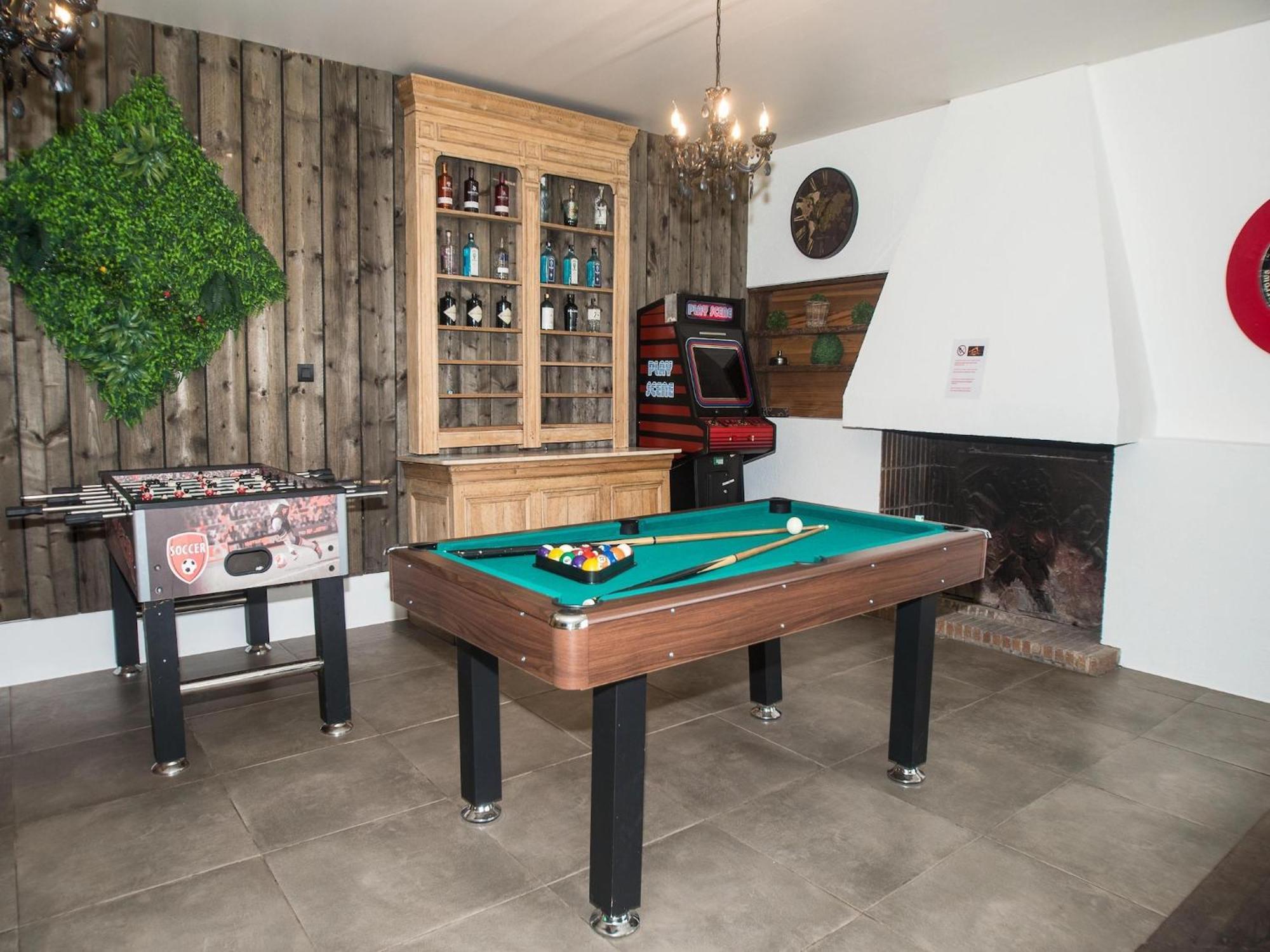 Villa Luxurious Castle With Hot Tub In The Belgian à Jamoigne Extérieur photo