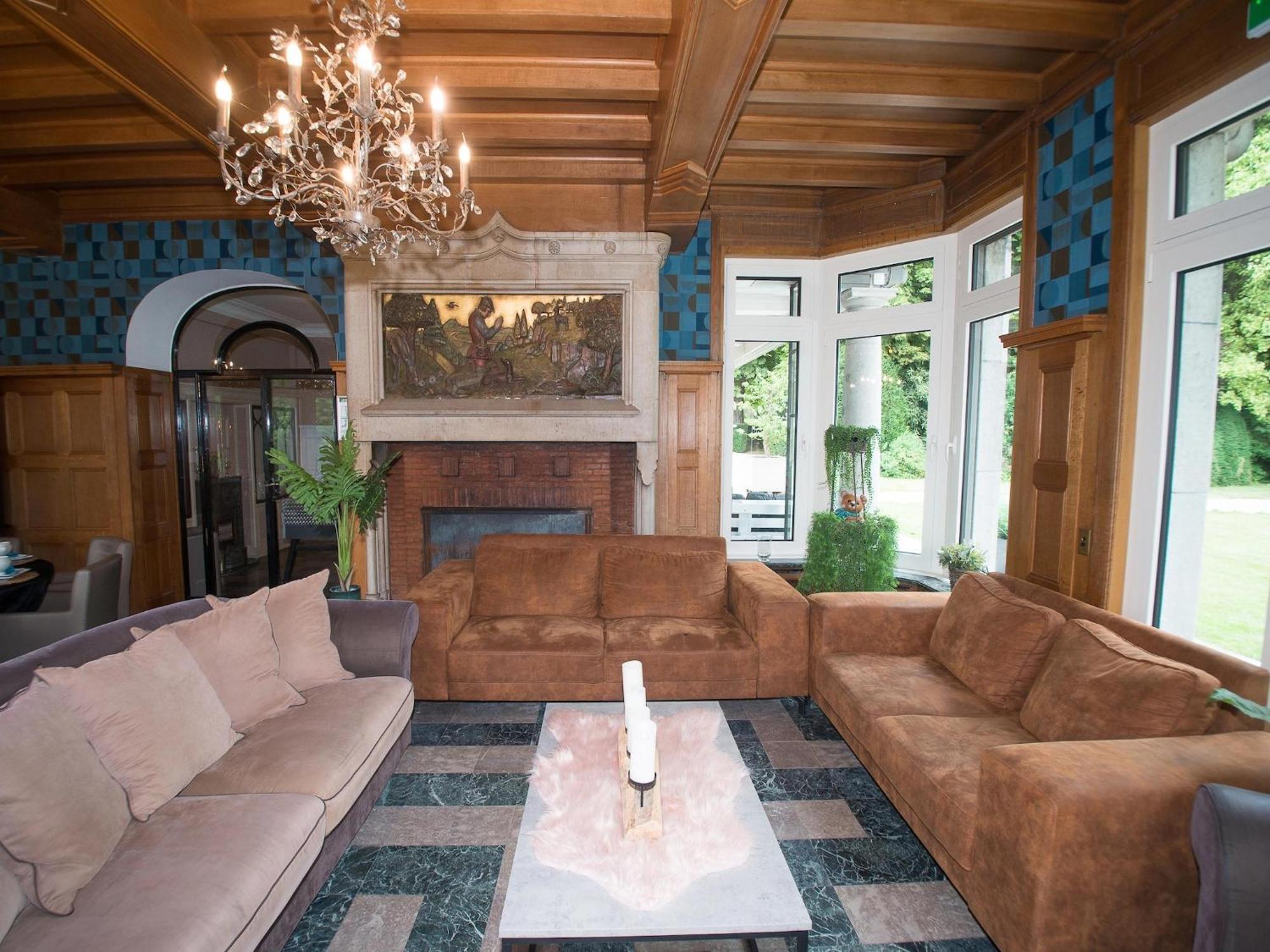Villa Luxurious Castle With Hot Tub In The Belgian à Jamoigne Extérieur photo