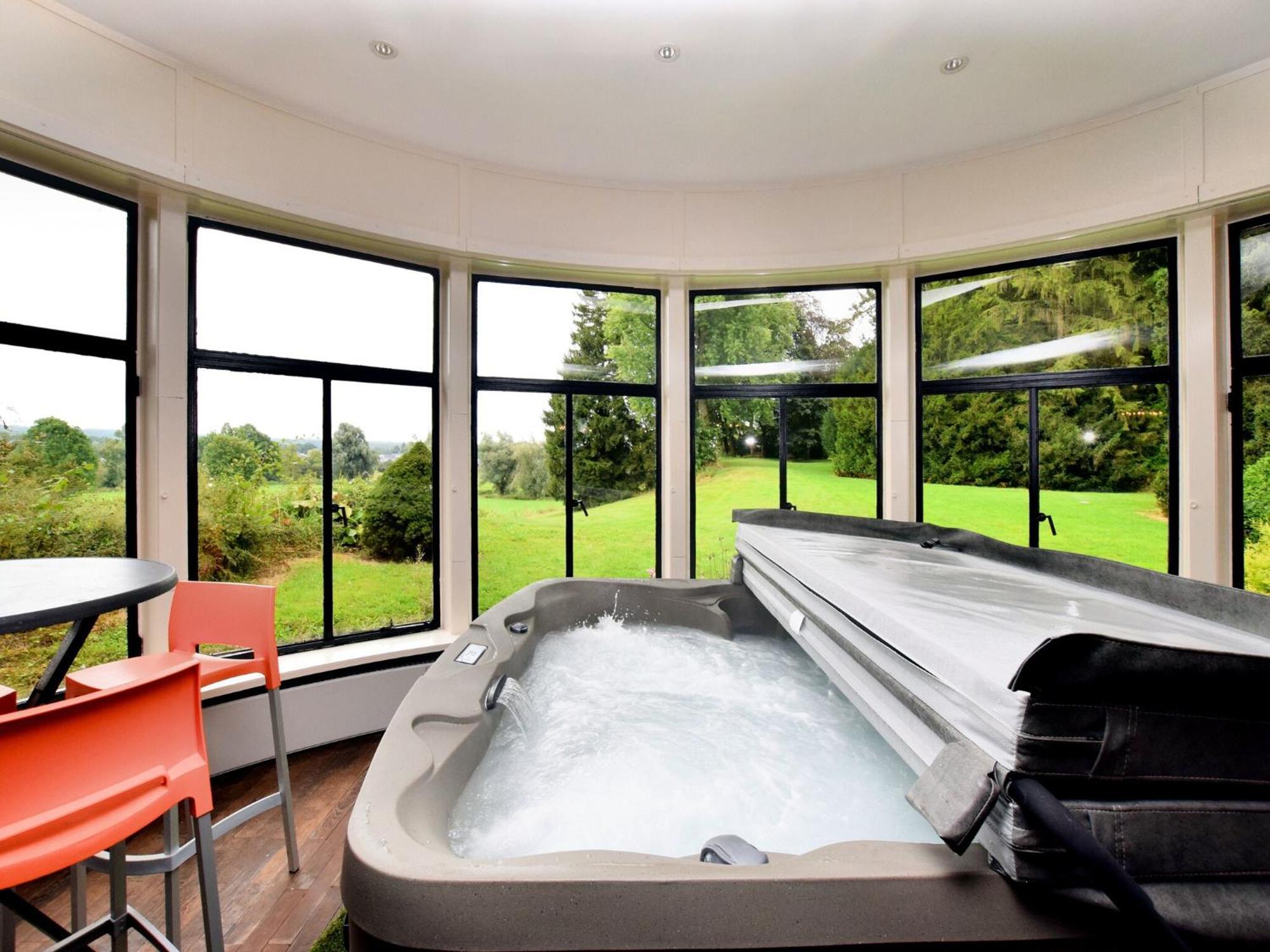 Villa Luxurious Castle With Hot Tub In The Belgian à Jamoigne Extérieur photo